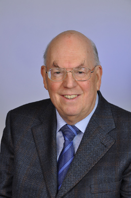 HWNW Beiratsmitglied Horst Robert Cox HWNW Beiratsmitglied Horst Robert Cox